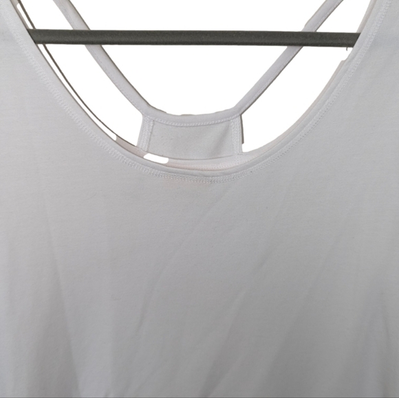 Nanette laporte white sport, casual sweater t shirt - Picture 5 of 8